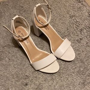 Dominique Nicole White Open Toe Heels